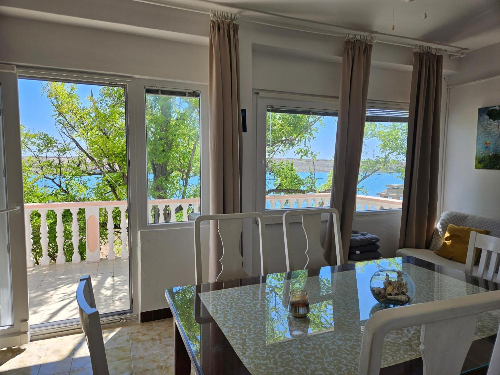Apartment Zdenka Dinjiška Eksteriør billede